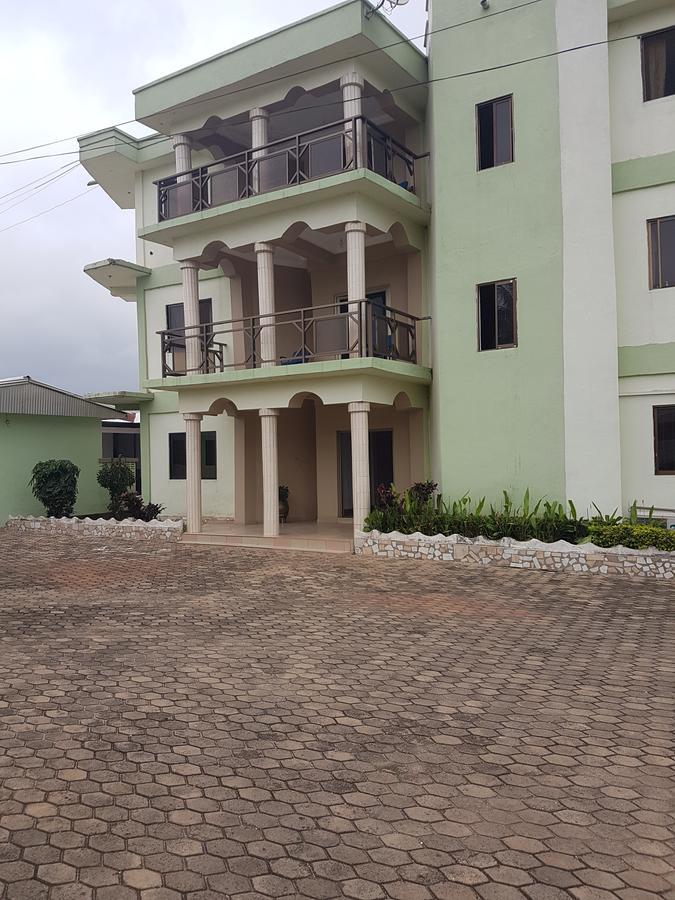 Ideas Hotel Sunyani Zewnętrze zdjęcie